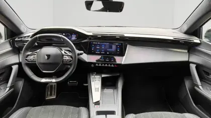 Photo 13 Peugeot 308  PHEV 180 e-EAT8