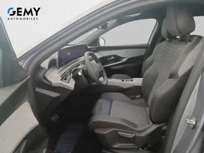 Photo 8 Peugeot 5008  Hybrid 145 ch e-DCS6