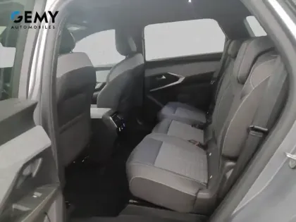 Photo 9 Peugeot 5008  Hybrid 145 ch e-DCS6