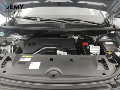 Photo 15 Peugeot 5008  Hybrid 145 ch e-DCS6