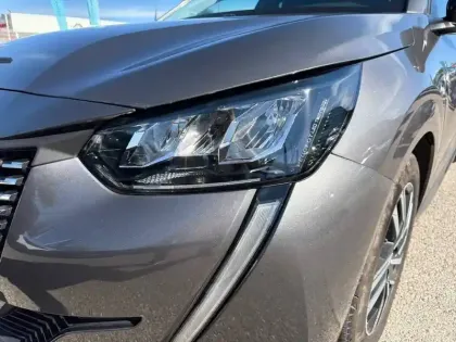Photo 10 Peugeot 208  PureTech 100 S&S BVM6