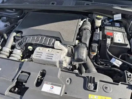 Photo 9 Peugeot 208  PureTech 100 S&S BVM6