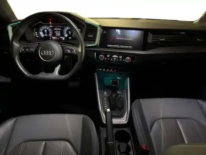 Photo 7 Audi A1 CITYCARVER 30 TFSI 110 ch S tronic 7 Design Luxe