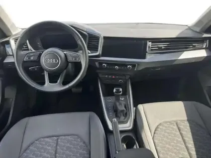 Photo 7 Audi A1 25 TFSI 95 ch S tronic 7 Design