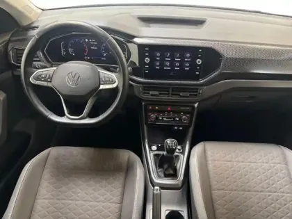 Photo 7 Volkswagen T-cross 1.0 TSI 110 Start/Stop BVM6 Carat