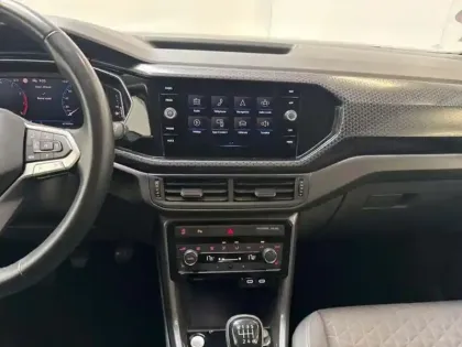 Photo 9 Volkswagen T-cross 1.0 TSI 110 Start/Stop BVM6 Carat