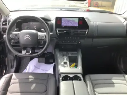 Photo 12 Citroën C5 aircross Hybride 136 e-DCS6 Max