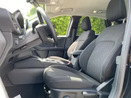 Photo 9 Ford Kuga 2.5 Duratec 180ch Hybrid FlexiFuel Titanium Business Powershift