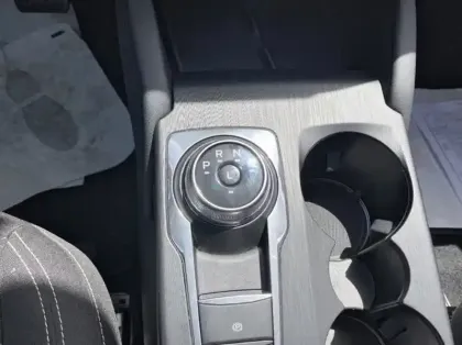 Photo 7 Ford Kuga 2.5 Duratec 180ch Hybrid FlexiFuel Titanium Business Powershift