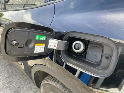 Photo 27 Ford Kuga 2.5 Duratec 180ch Hybrid FlexiFuel Titanium Business Powershift