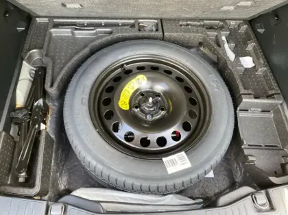 Photo 28 Ford Kuga 2.5 Duratec 180ch Hybrid FlexiFuel Titanium Business Powershift