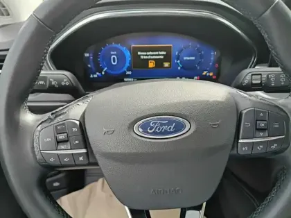 Photo 6 Ford Focus 1.0 Flexifuel mHEV 125ch Titanium X Business