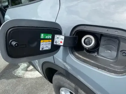 Photo 27 Ford Kuga 2.5 Duratec 180ch Hybrid FlexiFuel Titanium Business Powershift