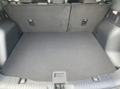 Photo 10 Ford Kuga 2.5 Duratec 180ch Hybrid FlexiFuel Titanium Business Powershift