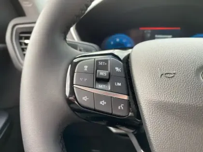 Photo 16 Ford Kuga 2.5 Duratec 180ch Hybrid FlexiFuel Titanium Business Powershift