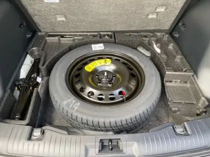 Photo 28 Ford Kuga 2.5 Duratec 180ch Hybrid FlexiFuel Titanium Business Powershift