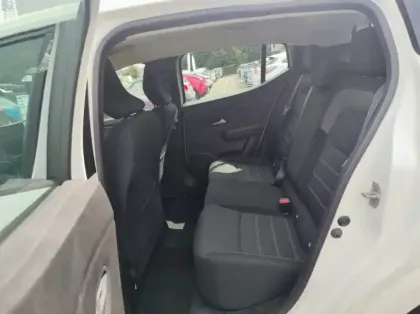 Photo 8 Dacia Sandero 1.0 TCe 90ch Journey