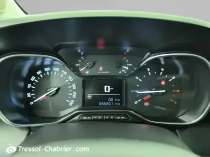 Photo 13 Citroën C3 Aircross  PureTech 110 S&S BVM6 Shine