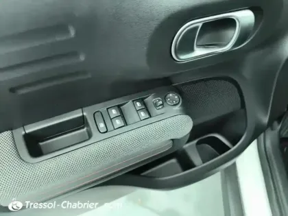 Photo 27 Citroën C3 Aircross  PureTech 110 S&S BVM6 Shine