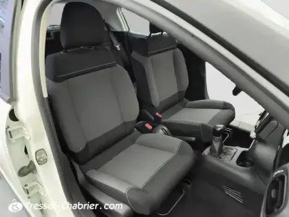 Photo 23 Citroën C3  BlueHDi 100 S&S BVM5 Feel