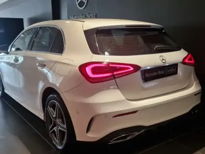Photo 8 Mercedes Classe A 250 e AMG Line