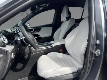 Photo 19 Mercedes Classe C  200 Berline AMG line