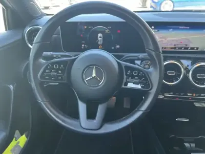 Photo 15 Mercedes Classe A 180 Style Line
