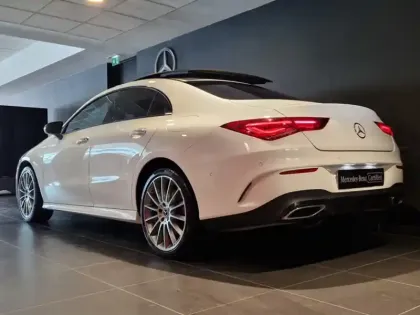 Photo 31 Mercedes CLA  250 e Coupé