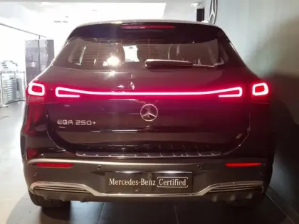 Photo 11 Mercedes EQA 250+ AMG Line