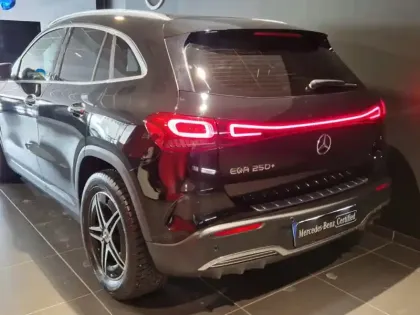 Photo 10 Mercedes EQA 250+ AMG Line