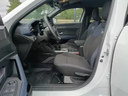 Photo 9 Dacia Duster 1.2 mild hybrid 130ch Journey