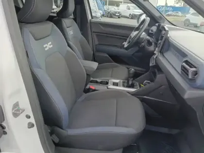 Photo 26 Dacia Duster 1.2 mild hybrid 130ch Journey