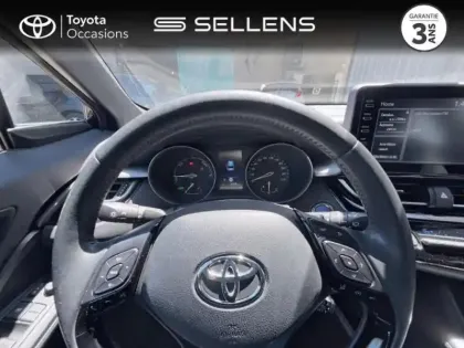 Photo 12 Toyota C-HR  1.8 Hybride 122ch Dynamic Ultimate E-CVT