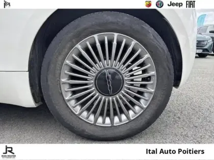 Photo 10 Fiat 500  e 95ch Icône