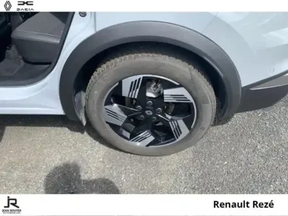 Photo 7 Renault Symbioz  1.6 E-Tech full hybrid 145ch Iconic