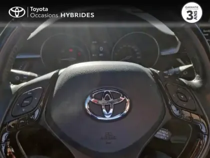 Photo 12 Toyota C-HR  1.8 Hybride 122ch Dynamic E-CVT