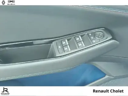 Photo 13 Renault Rafale  1.2 E-Tech full hybrid 200ch esprit Alpine - 25