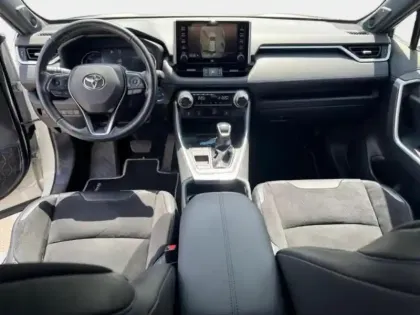 Photo 12 Toyota Rav4  Hybride 218ch Black Edition 2WD MY21