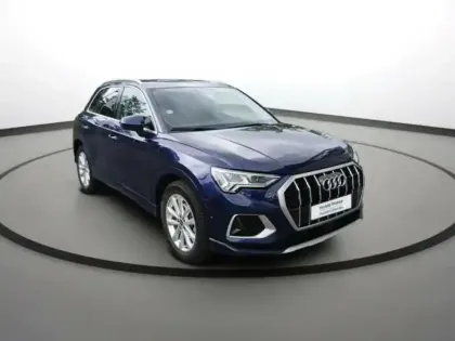 Photo 7 Audi Q3  35 TFSI 150ch Avus S tronic 7