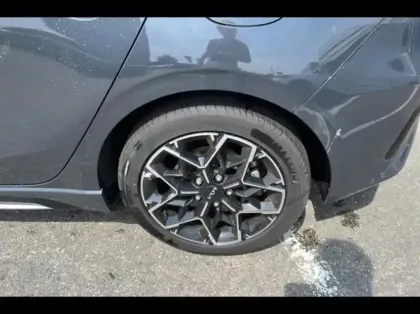 Photo 12 Kia Ceed  1.5 T-GDi 140ch GT-Line DCT7 MY25