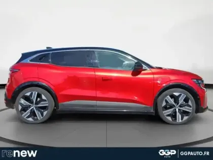 Photo 5 Renault Megane  E-Tech Electric EV60 220ch Iconic super charge -C