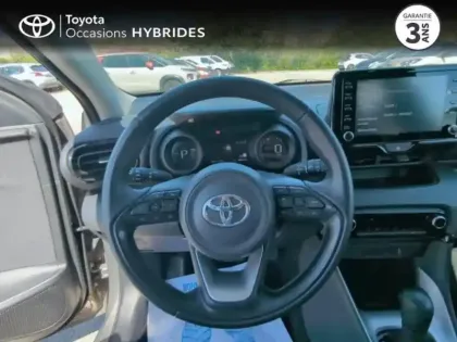 Photo 8 Toyota Yaris  116h Design 5p MC24