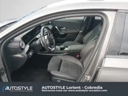Photo 12 Mercedes Classe A  200 d 150ch AMG Line 8G-DCT