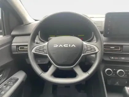 Photo 14 Dacia Jogger  1.6 hybrid 140ch Extreme+ 7 places -24