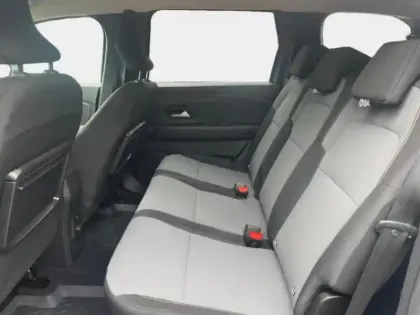 Photo 11 Dacia Jogger  1.6 hybrid 140ch Extreme+ 7 places -24