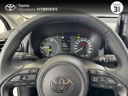Photo 8 Toyota Yaris  116h Dynamic 5p MC24