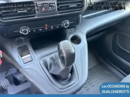 Photo 14 Peugeot Partner  Standard 650kg BlueHDi 100ch S&S BVM5 Premium