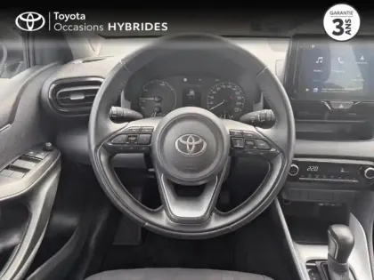 Photo 8 Toyota Yaris  116h Dynamic 5p MC24