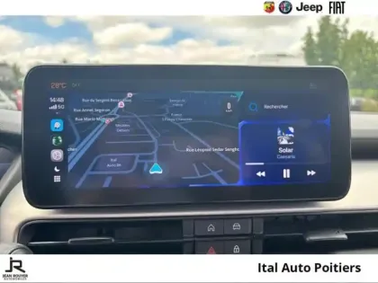 Photo 11 Jeep Avenger  1.2 Turbo T3 100ch MHEV Summit BVR6 eHybrid