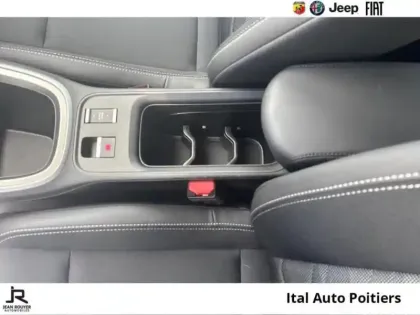 Photo 14 Jeep Avenger  1.2 Turbo T3 100ch MHEV Summit BVR6 eHybrid